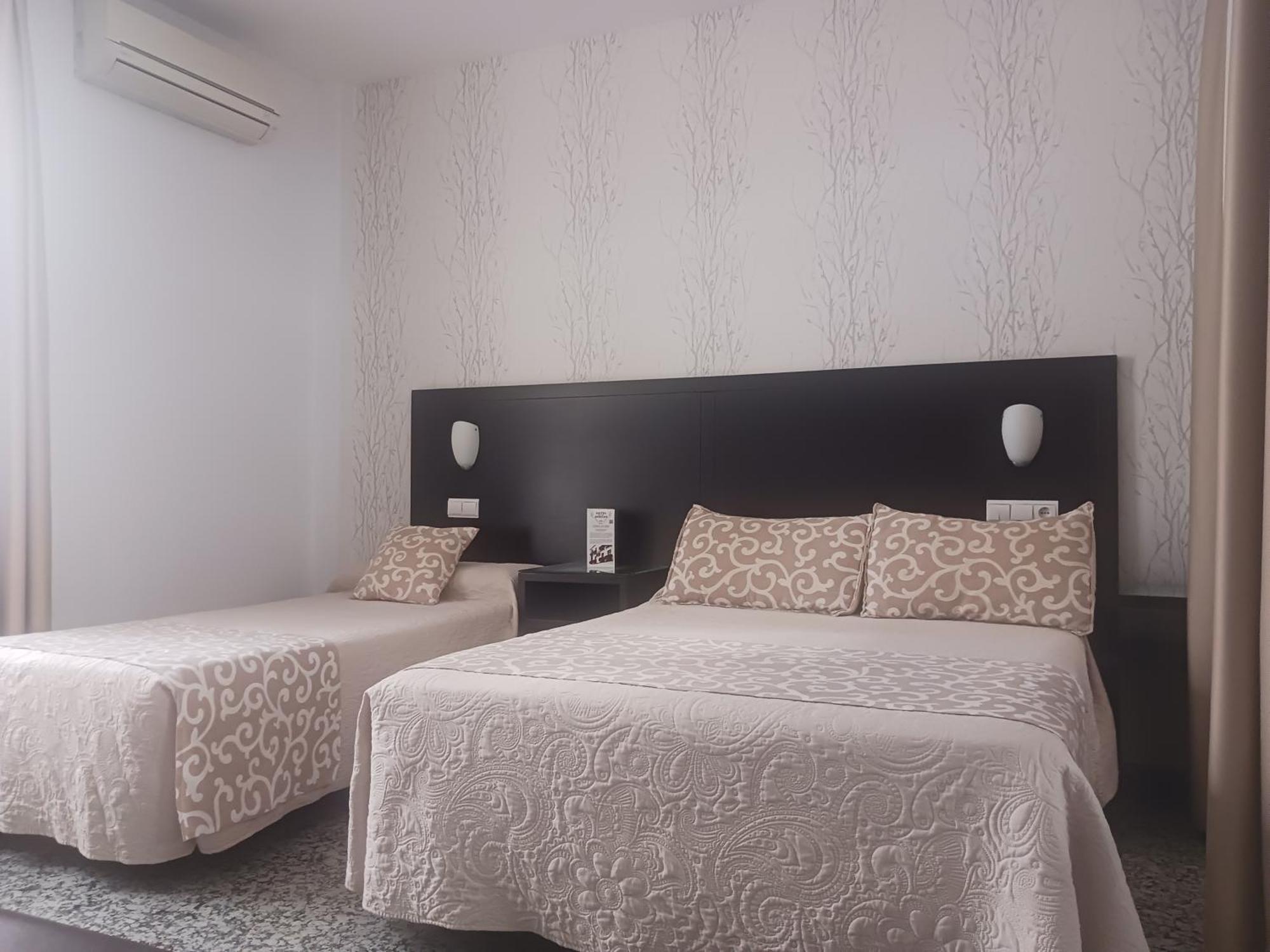 Hotel De Los Faroles Κόρδοβα Εξωτερικό φωτογραφία