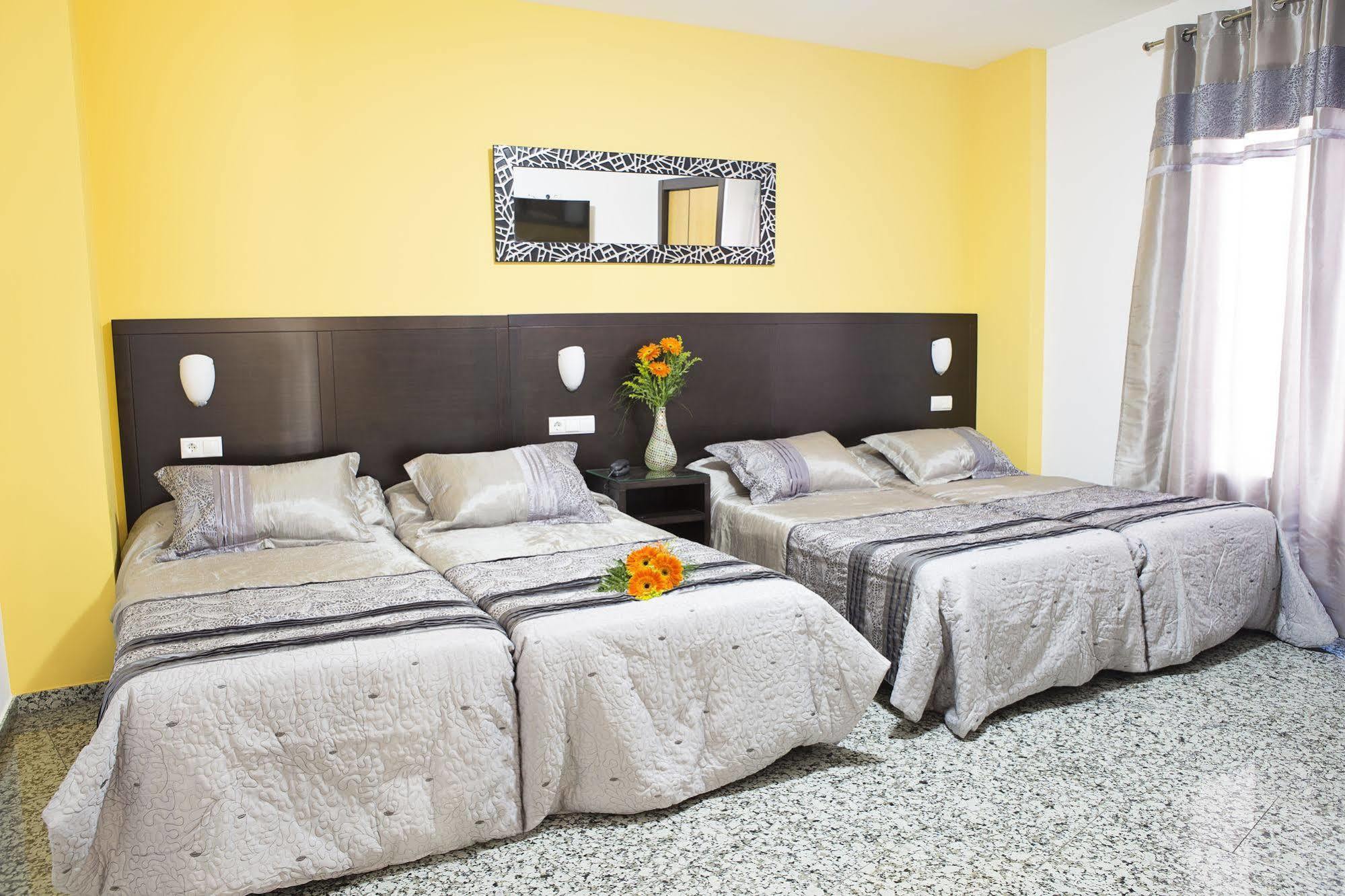 Hotel De Los Faroles Κόρδοβα Εξωτερικό φωτογραφία