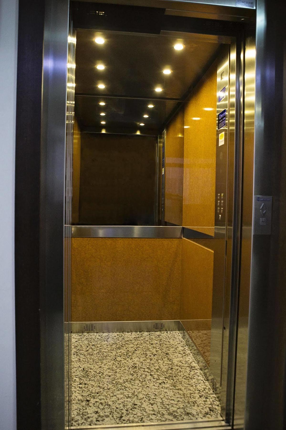 Hotel De Los Faroles Κόρδοβα Εξωτερικό φωτογραφία